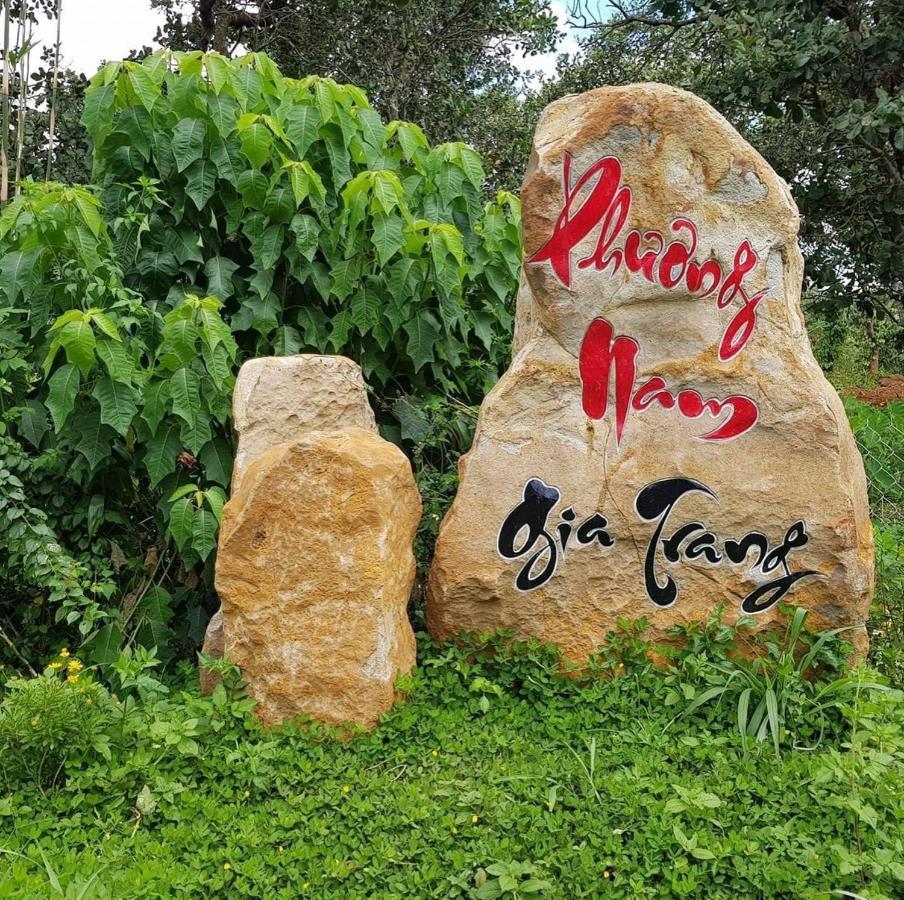 Phuong Nam Gia Trang Farmstay Gia Nghia Exterior foto